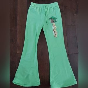 Star Wars Bell Buttoms sweatpants size small women's in green